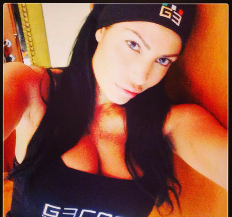 schwarze shemale-onlyfans hd kunst galerie