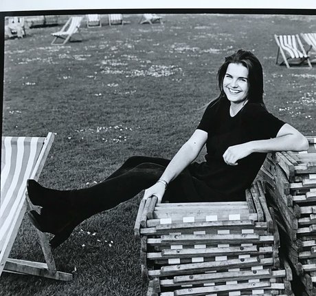 Katy Hill exklusive erotische galerien