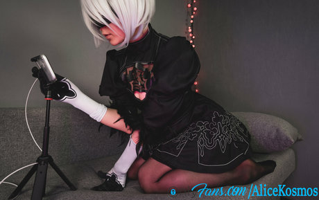 alicekosmos schauspielerin nackt galerie