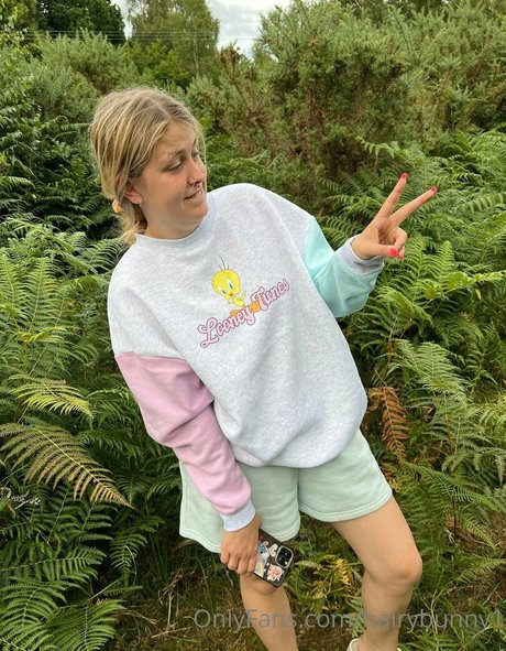 hairybunny1 sexy top galerie