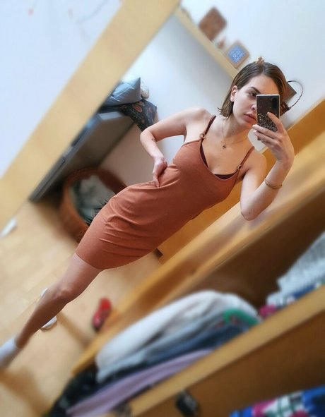 kikigoddess hübsche xxx bild