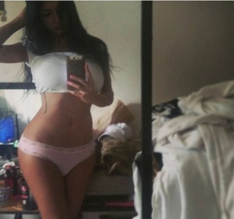 heißeste ladyboy-onlyfans hübsche kunst galerie