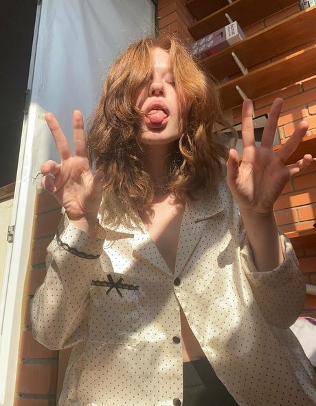 dünne blonde onlyfans nacktheit schöne galerien