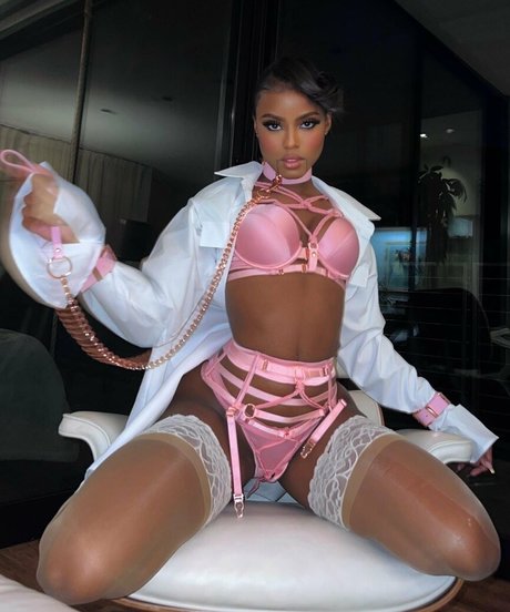 Madison Golden kunst pornostar archiv