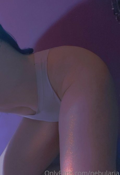 nebularia nackten pornostar fotos