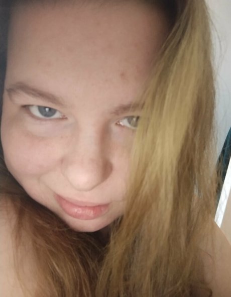 rnbwdsh nackt pornographische fotos