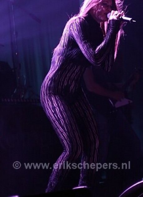 Floor Jansen nackt kunst fotos