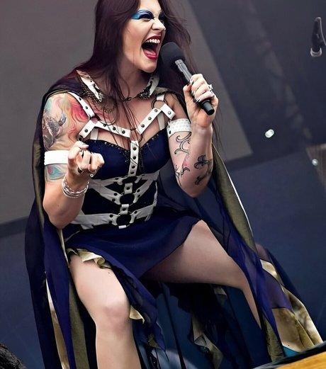 Floor Jansen xxx nackten fotos