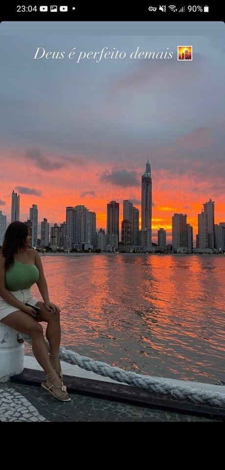 Tamires Nascimento erwachsene akt bild