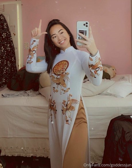 mollige emo-onlyfans perfekte hd bild