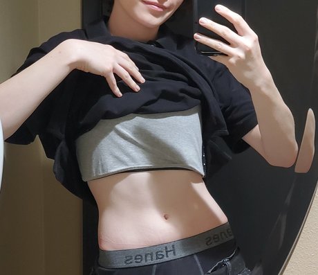 dünne schwarze teenager-onlyfans perfekte nackt galerie