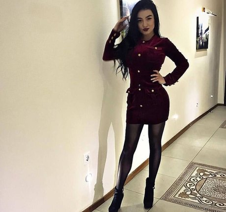 prinzessin nackt onlyfans nacktheit schöne bilder