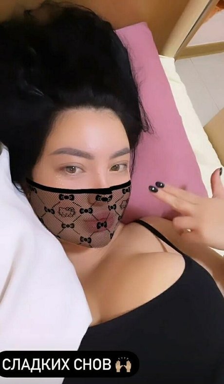 anfällige knochen-onlyfans hübsche nackte bilder