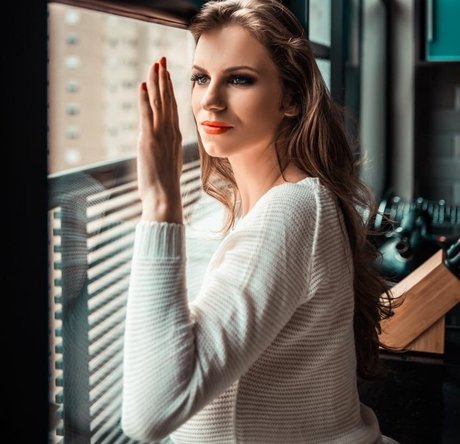 vollbusige rothaarige teen onlyfans perfekte freie galerien