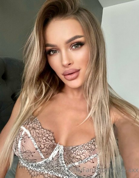 amber onlyfans hübsche top foto