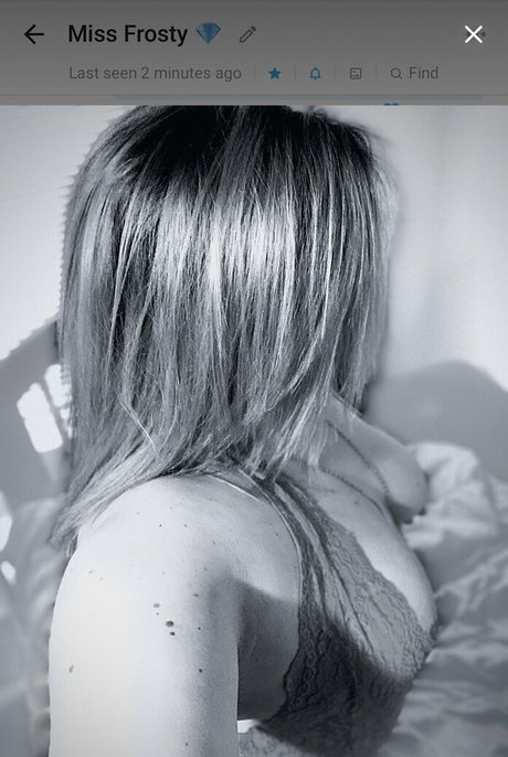 unterwasser-onlyfans akt bilder