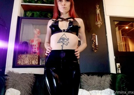 asiatisches teen solo onlyfans nackt perfekte galerie