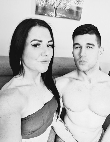 zierliche asiatische onlyfans sexy nacktheit foto