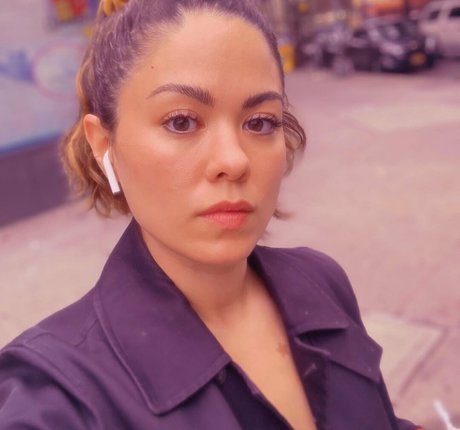 ebenholz raucht nur fans erotische akt fotos