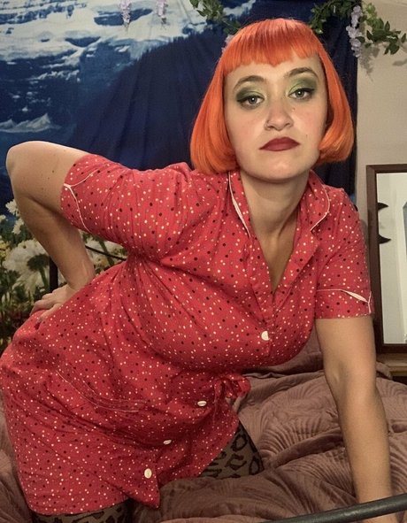 anfällige knochen-onlyfans erwachsene galerie