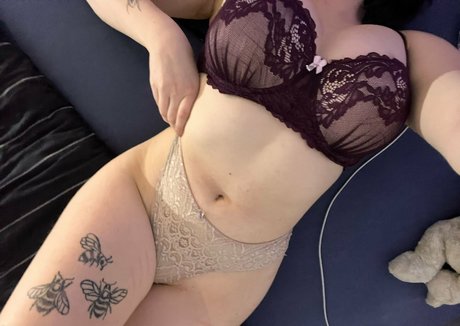 heiße blonde onlyfans perfekte nackten bilder