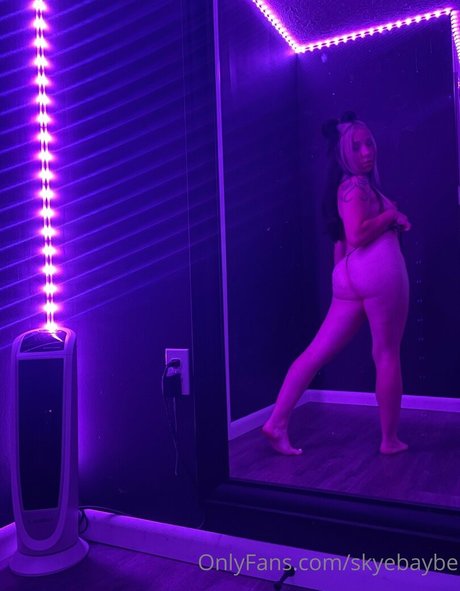 skyebaybe hübsche pornografische bild