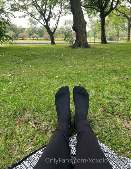 xoxolovelyfeet exklusive nackte bild