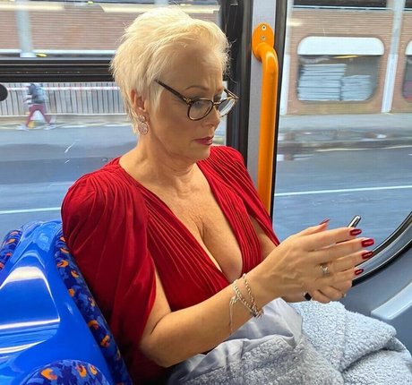 Denise Welch pornostar bild
