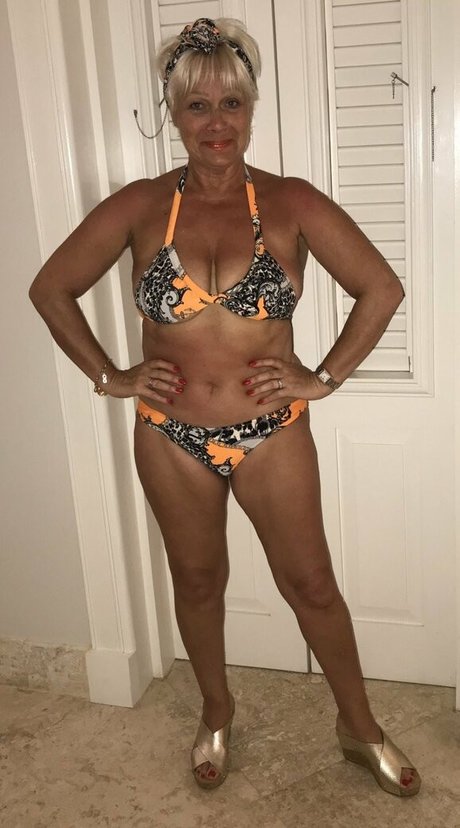 Denise Welch exklusive hd foto