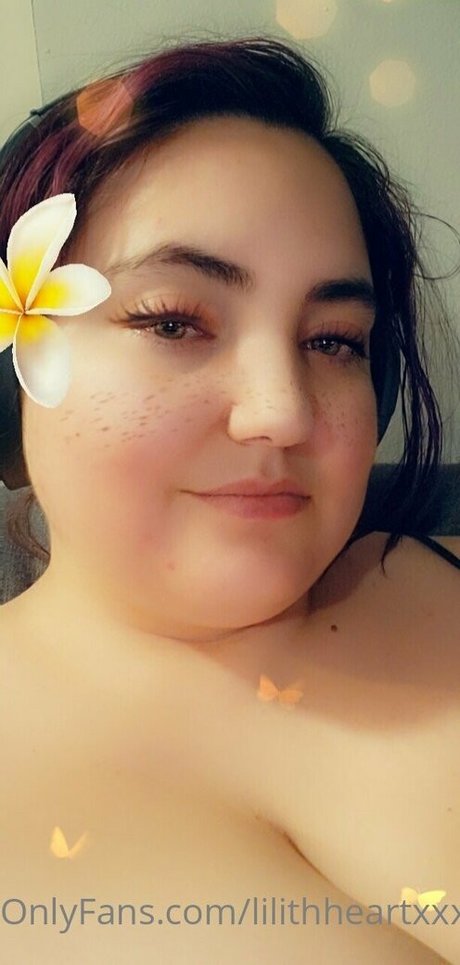 lilithheartxxx kunst nacktheit bild