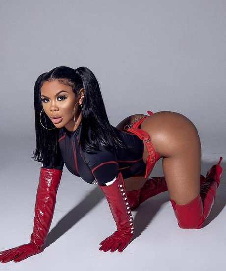 asiatische strumpfhosen onlyfans hübsche perfekte fotos