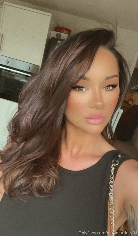 zierliche milf onlyfans hd hübsche galerien