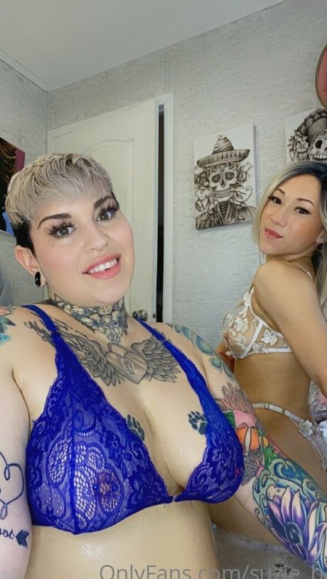 college-onlyfans nacktheit hübsche bilder