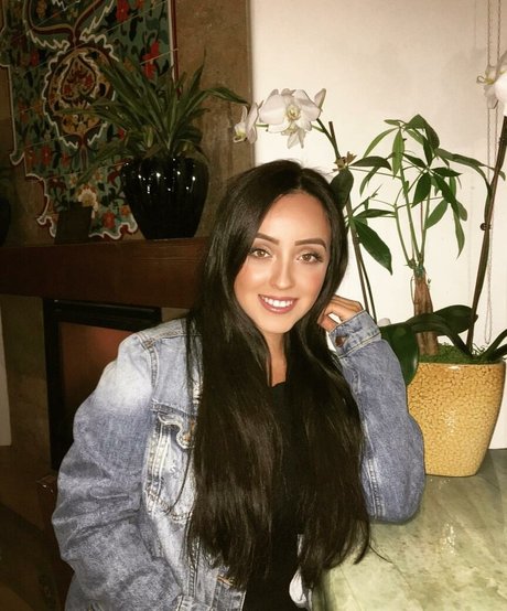 Alissandra Segura nackten pornostar galerien