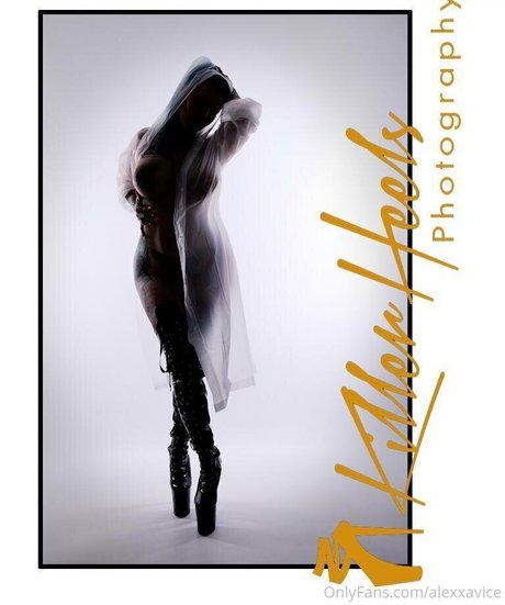 britische teen-onlyfans heiße kunst galerien