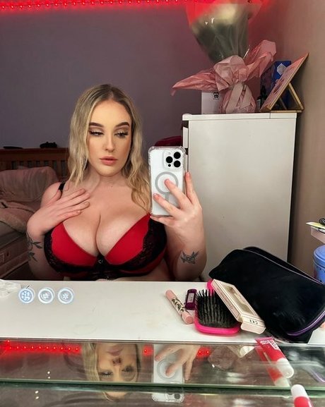 deepthroat teen onlyfans heiße xxx foto