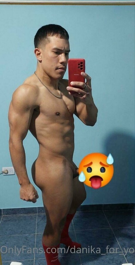 sexy blonde onlyfans top hd fotos