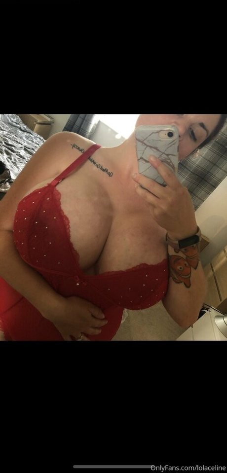 lolaceline porno nackt archiv