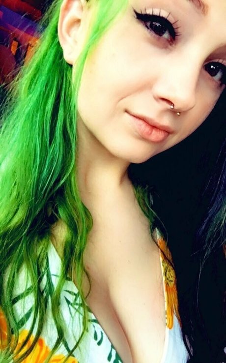 Empresselfiie erotische erwachsene galerie