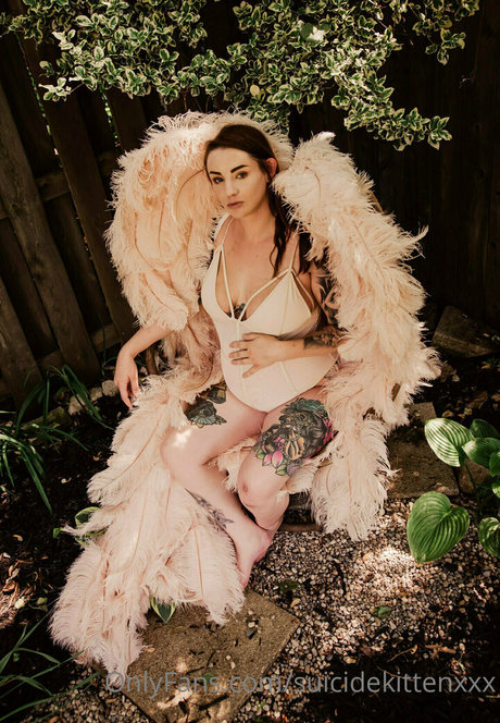 asiatische blondine nur fans schöne nackten fotos