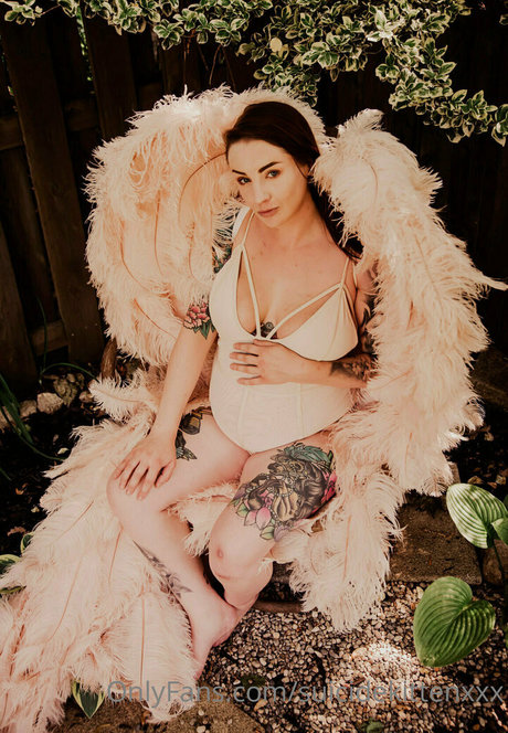 suicidekittenxxx sexy erwachsene bilder