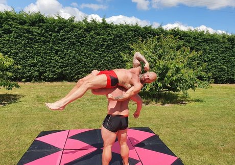 asiatische pawg-onlyfans perfekte schöne bilder