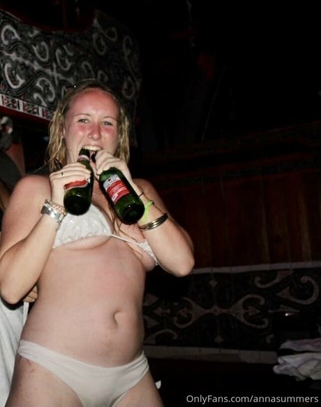 stiefschwester onlyfans nackt erotische galerie