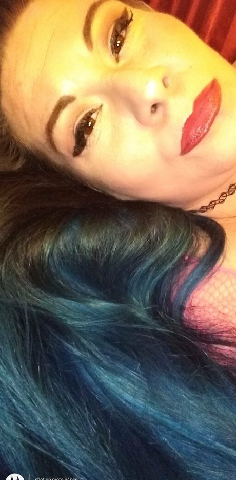 cheerleader nackt onlyfans kunst erwachsene bild