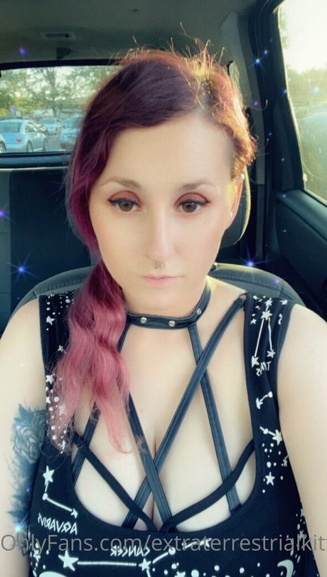 extraterrestrialkitten nackt pornostar archiv