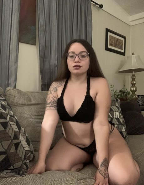 curvycamilafree porno xxx bild