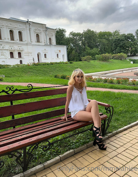 mmelaniee erotische heiße galerie