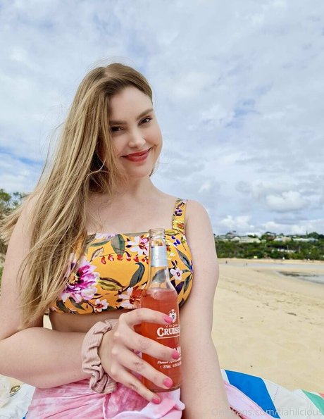 nur fans mit heller haut hd nackte archiv