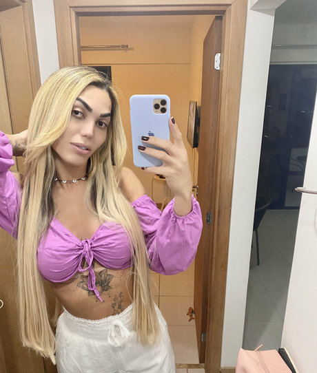 riosts nacktheit perfekte bild