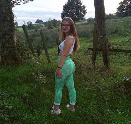 böse onlyfans heiße erotische galerie